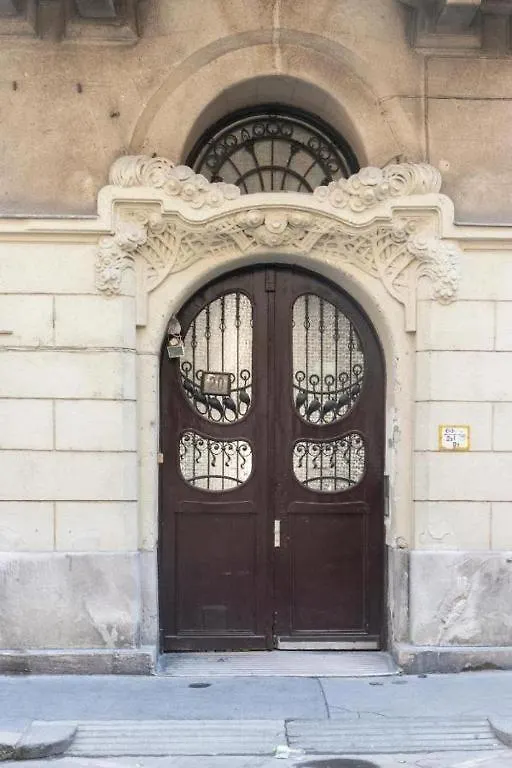 Colton Budapest Révay Apartments 0*,  Magyarország