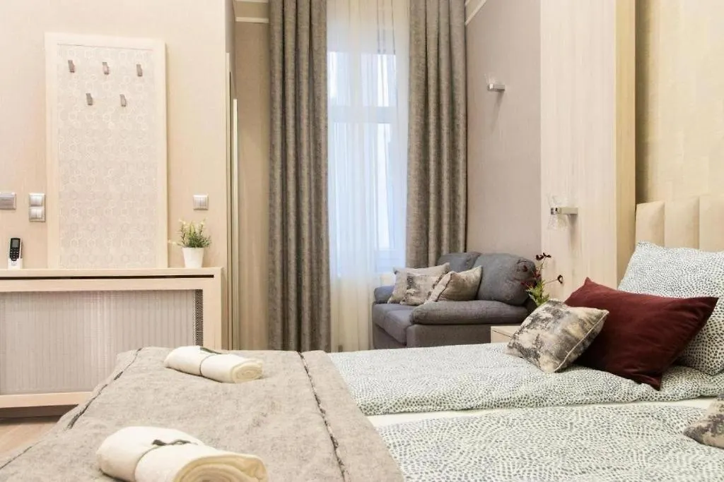 Budapest Revay Apartments 0*,  Hungary